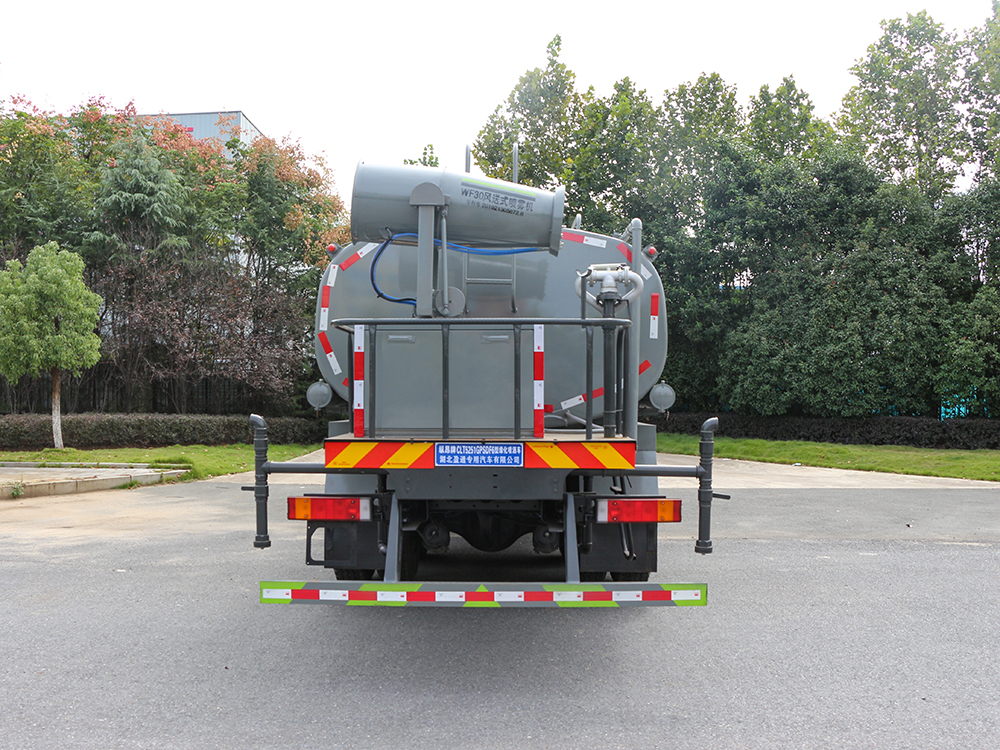 22.3方天龍后雙橋龍擎350馬力灑水車